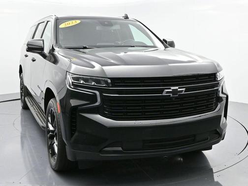2023 Chevrolet Suburban RST