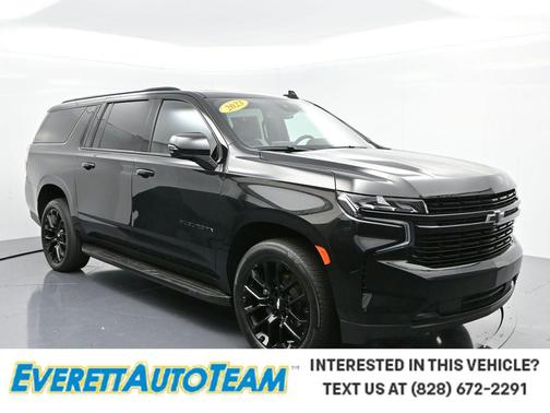 2023 Chevrolet Suburban RST