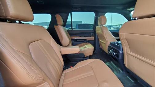 2022 Ford Expedition Max Platinum