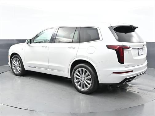 2024 Cadillac XT6 Premium Luxury AWD