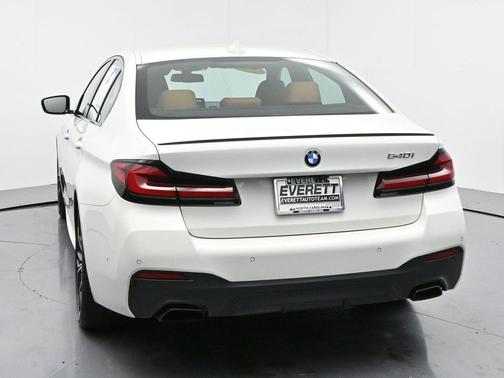 2023 BMW 540 i