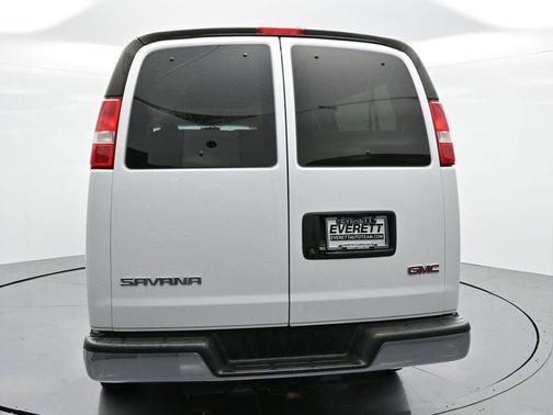 2022 GMC Savana 3500 RWD 3500 Extended Wheelbase LS