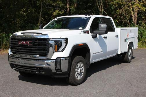 2025 GMC Sierra 2500 Base