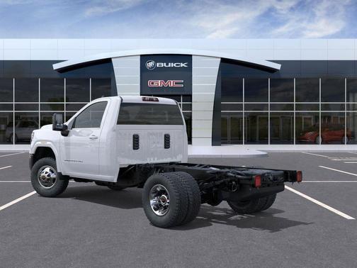 2025 GMC Sierra 3500 SLE
