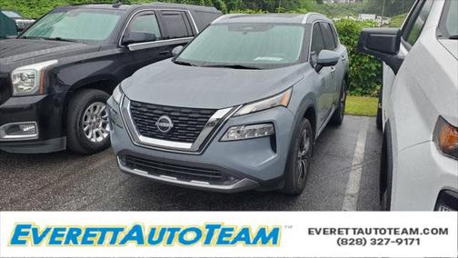 2022 Nissan Rogue SL
