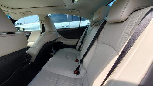 2024 Lexus ES 350 Luxury