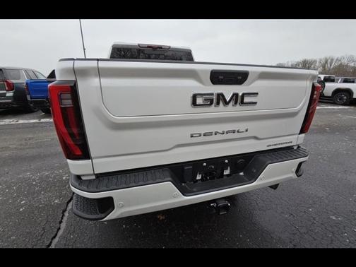 2024 GMC Sierra 2500 Denali Ultimate