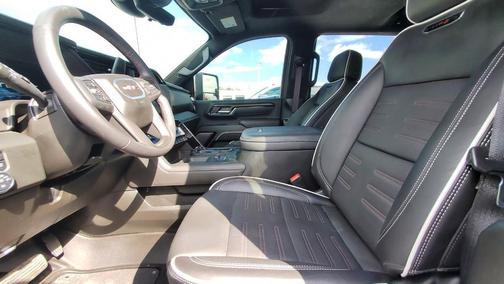 2025 GMC Sierra 2500 AT4X