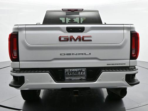 2023 GMC Sierra 2500 Denali