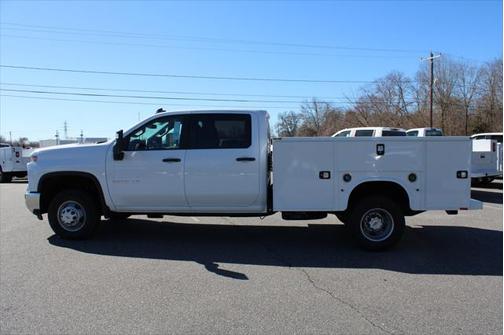 2025 Chevrolet Silverado 3500 WT