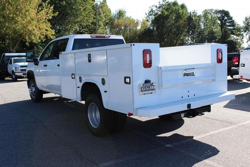 2025 Chevrolet Silverado 3500 WT