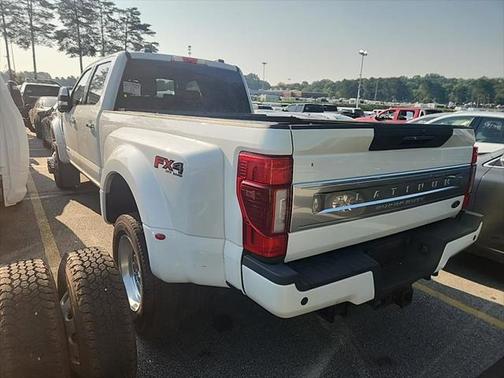 2022 Ford F-450 Platinum