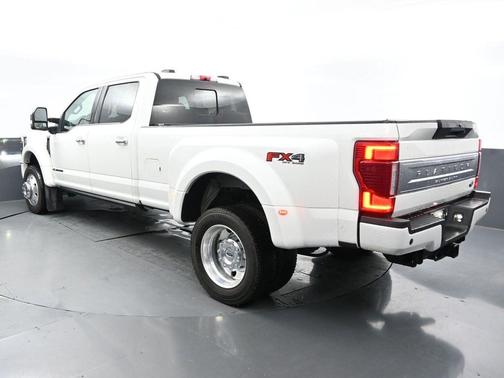2022 Ford F-450 Platinum