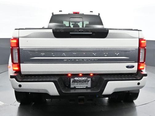 2022 Ford F-450 Platinum