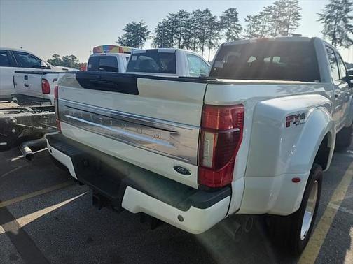 2022 Ford F-450 Platinum