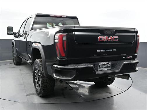 2024 GMC Sierra 2500 AT4