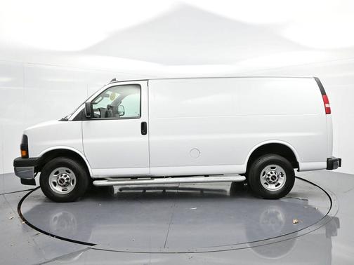 2023 GMC Savana 2500 Work Van