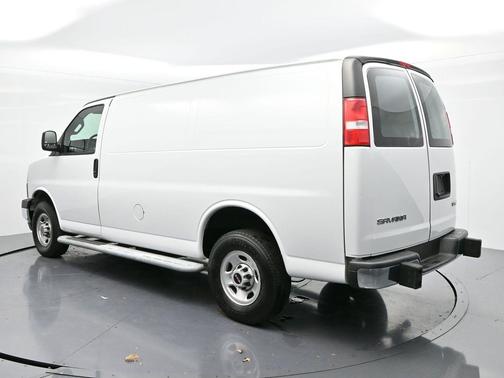 2023 GMC Savana 2500 Work Van