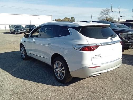 2023 Buick Enclave Essence AWD