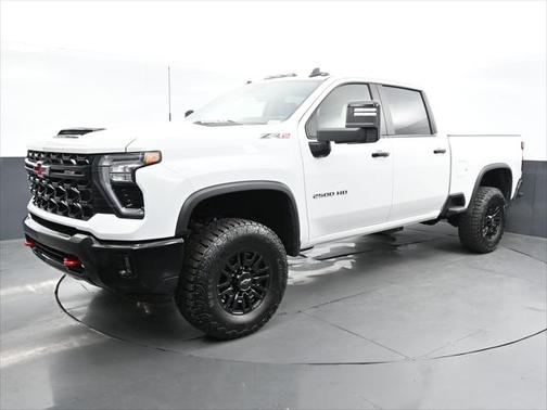 2024 Chevrolet Silverado 2500 4WD Crew Cab Standard Bed ZR2