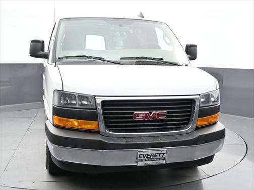 2022 GMC Savana 2500 Work Van
