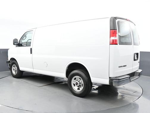 2022 GMC Savana 2500 Work Van
