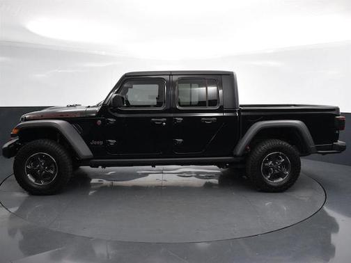 Photo 4 of 32 of 2021 Jeep Gladiator Rubicon