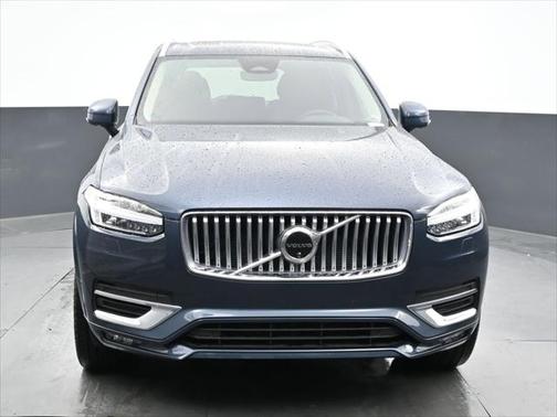 2024 Volvo XC90 B6 Plus Bright Theme 7-Seater