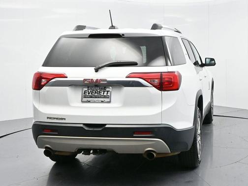 2018 GMC Acadia SLE-2