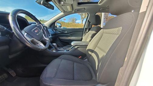 2018 GMC Acadia SLE-2