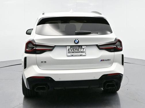 2024 BMW X3 M40i