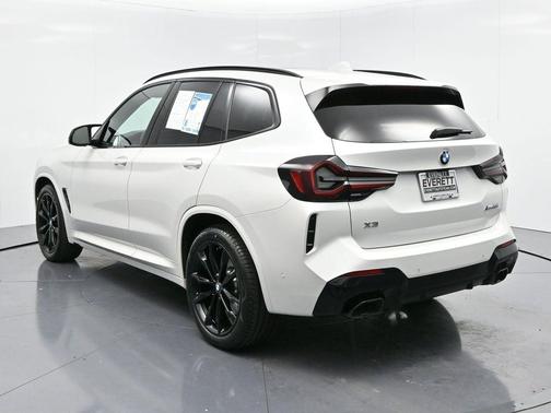 2024 BMW X3 M40i