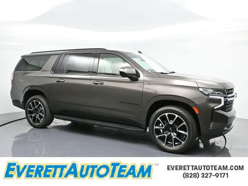 2021 Chevrolet Suburban RST