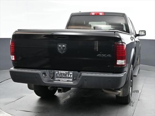 2022 RAM 1500 Classic Warlock Quad Cab 4x4 6'4' Box