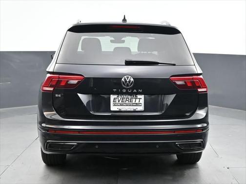 2022 Volkswagen Tiguan 2.0T SE R-Line Black