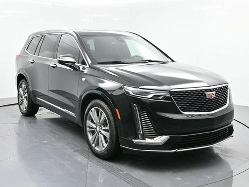 2025 Cadillac XT6 Premium Luxury AWD