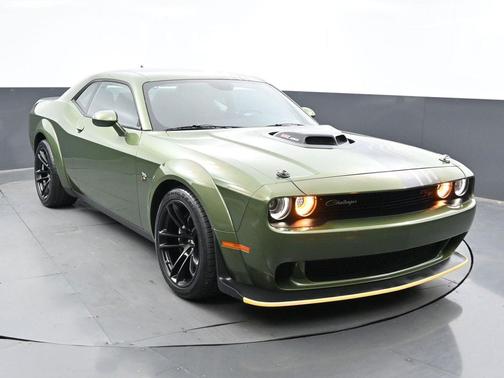 2022 Dodge Challenger R/T Scat Pack Widebody