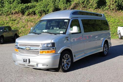 2025 Chevrolet Express 2500 RWD 2500 Extended Wheelbase WT