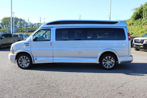 2025 Chevrolet Express 2500 RWD 2500 Extended Wheelbase WT