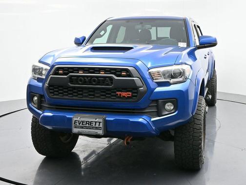 2016 Toyota Tacoma TRD Sport