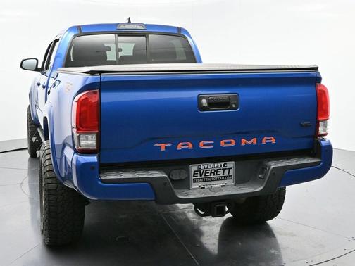 2016 Toyota Tacoma TRD Sport