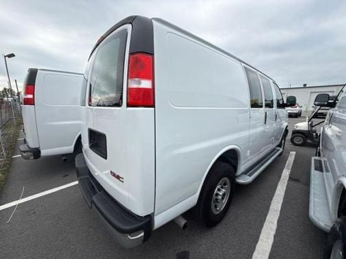 2024 GMC Savana 2500 Work Van