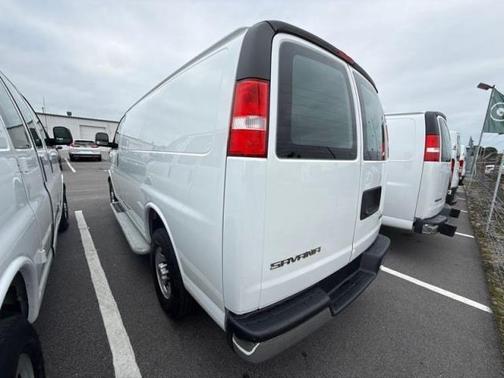 2024 GMC Savana 2500 Work Van