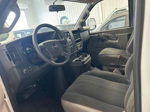 2024 GMC Savana 2500 Work Van