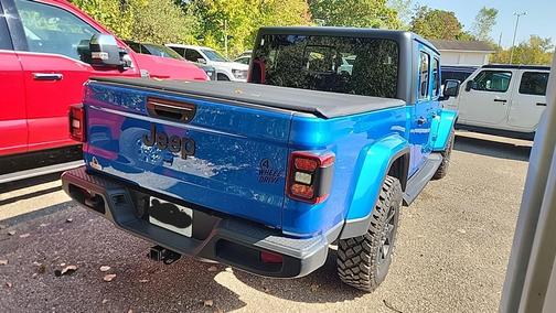 2024 Jeep Gladiator Willys