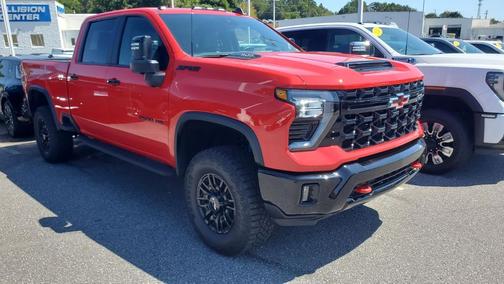 2024 Chevrolet Silverado 2500 4WD Crew Cab Standard Bed ZR2