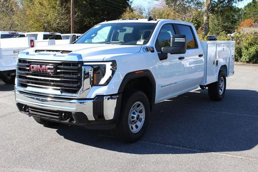 2025 GMC Sierra 3500 Base