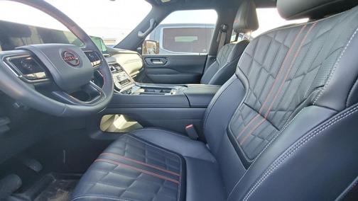 2025 Nissan Armada PRO-4X 4WD