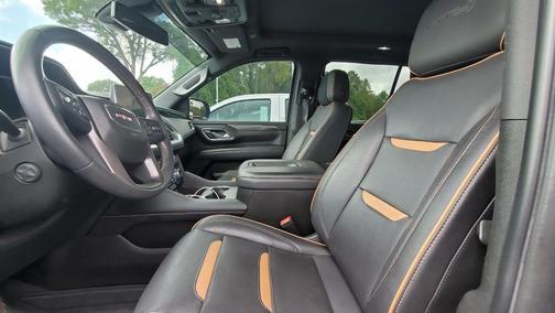 2022 GMC Yukon 4WD AT4