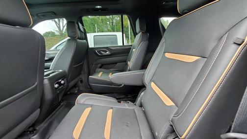 2022 GMC Yukon 4WD AT4